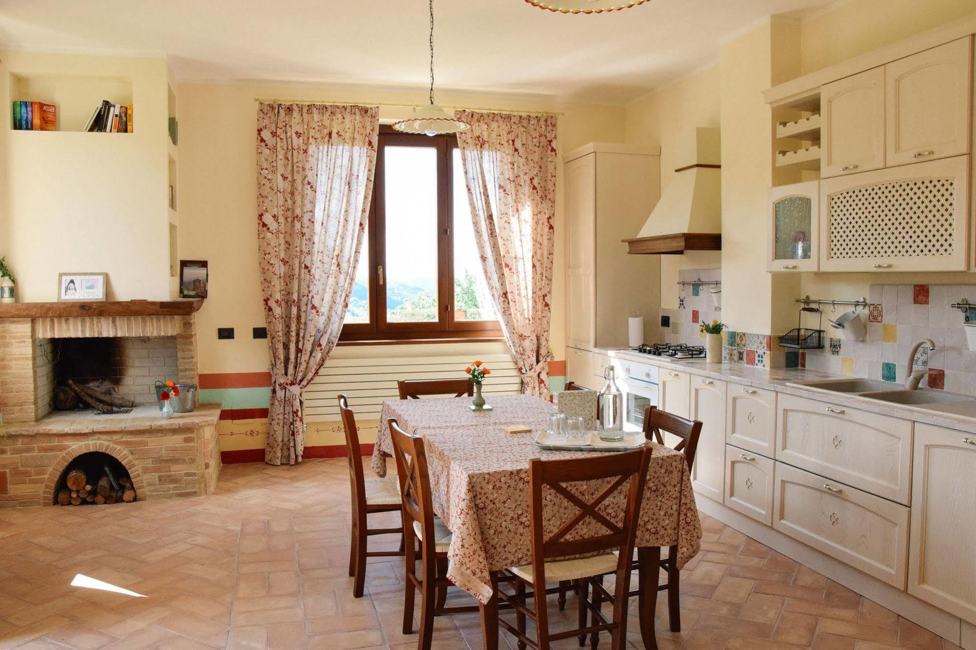 Alba dei Due Soli B&B Nocera Umbra Exterior foto